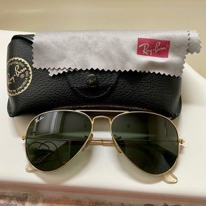 Ray-Ban Gold Metal Aviator Sunglasses Authentic!